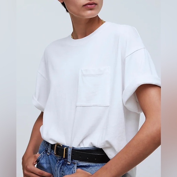 Garment-Dyed Oversized Pocket Tee in White - Picture 4 of 4